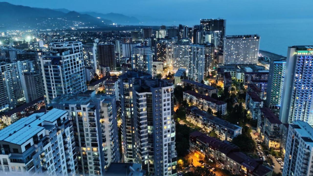 Orbi City 45 Floor Batumi Exterior foto
